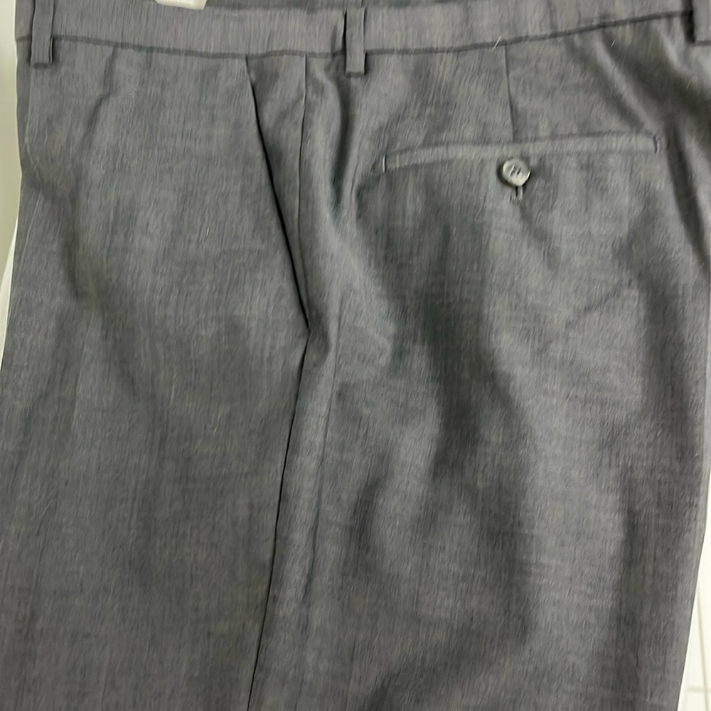 Hugo Boss Selection by Hugo Boss. Slim Fit Size 37”Waist, Ins 29”, 100%Wool VGUC - Picture 2 of 15